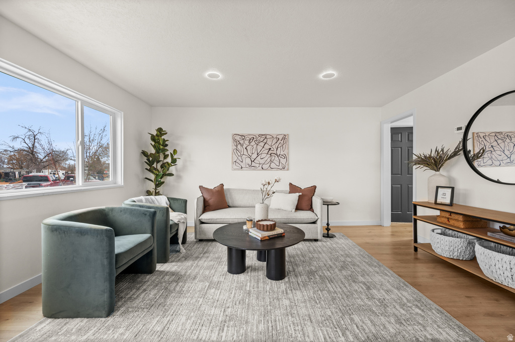 6303 S 370 E Murray, UT 84107