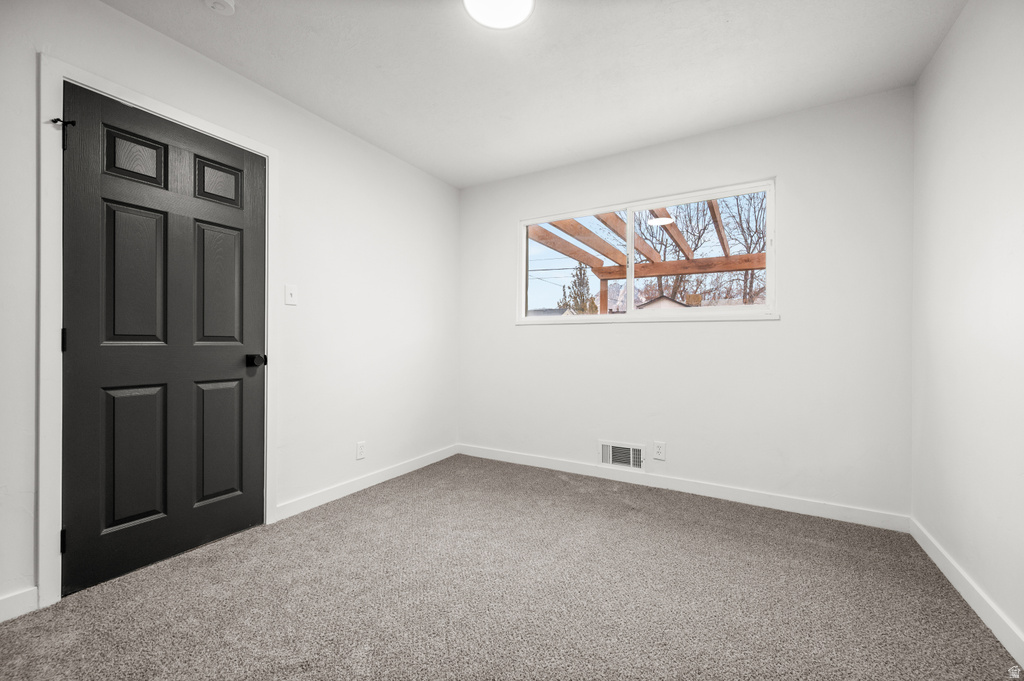 6303 S 370 E Murray, UT 84107