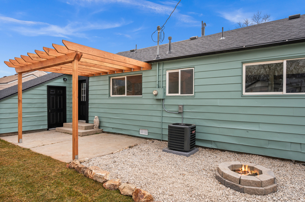 6303 S 370 E Murray, UT 84107