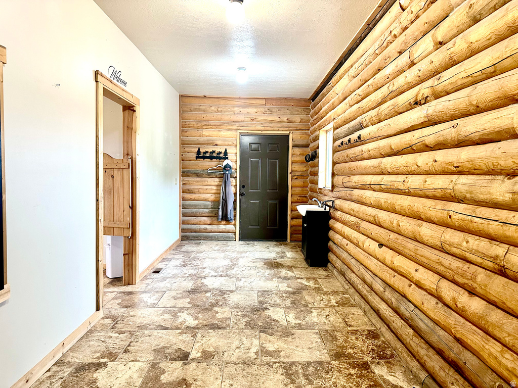 6250 W 6600 N Neola, UT 84053