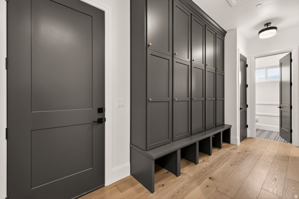 581 W LUCILLES CV Woodland Hills, UT 84653