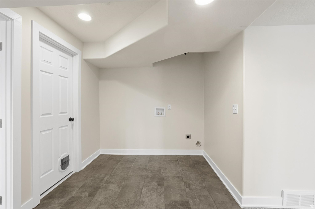 2268 S 2205 W Woods Cross, UT 84087