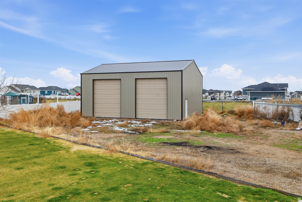 3570 S 5425 W Hooper, UT 84315