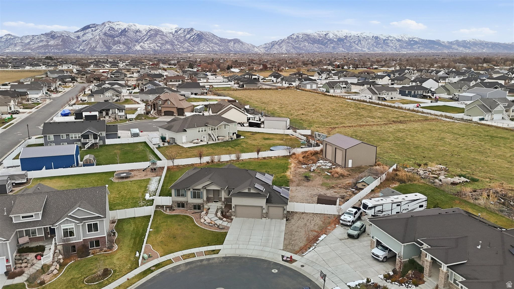 3570 S 5425 W Hooper, UT 84315