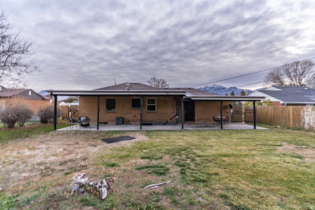 5766 E WOOD CIR Murray, UT 84107