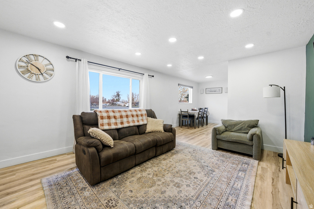 4641 W 5015 S Kearns, UT 84118