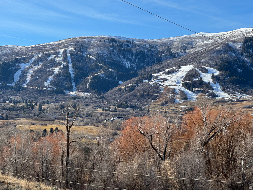 3732 N RIVER DR Eden, UT 84310