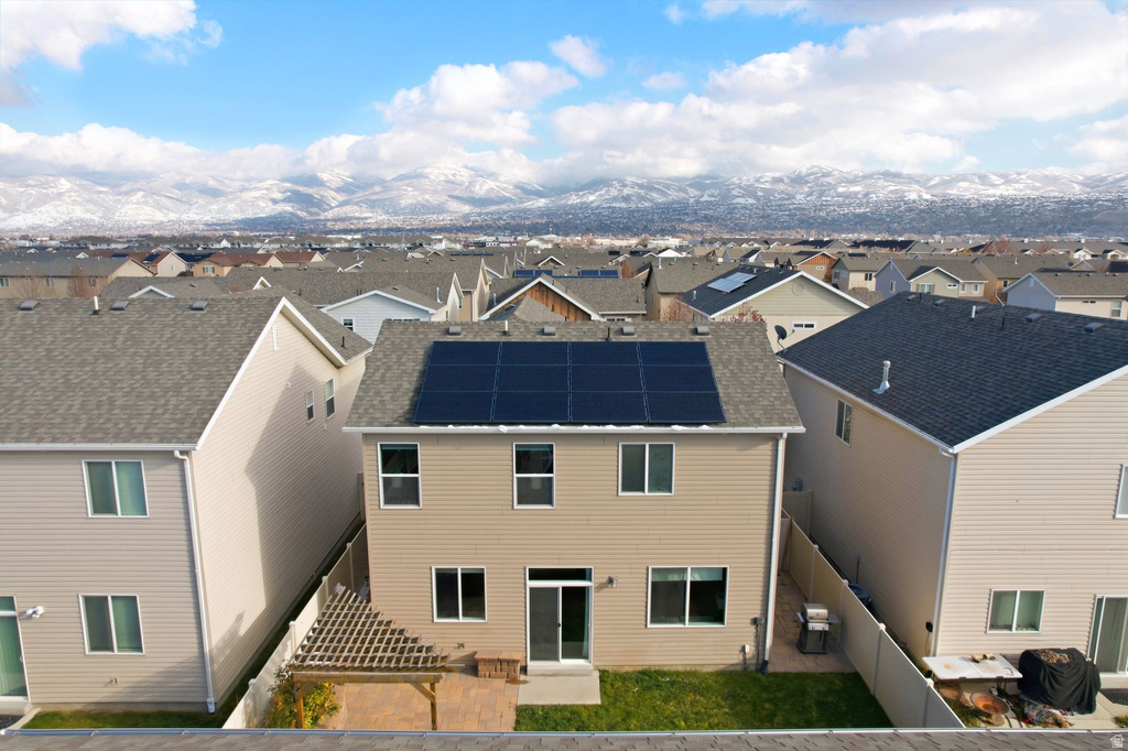 968 W STONEHAVEN DR North Salt Lake, UT 84054