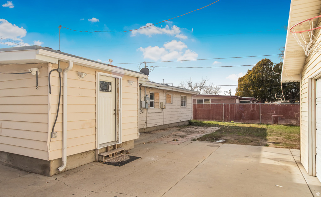 1912 W 3300 S West Valley City, UT 84119