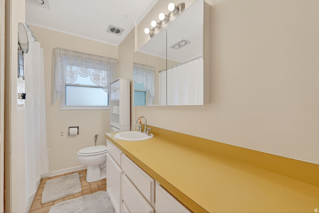 7461 S 2300 E Cottonwood Heights, UT 84121