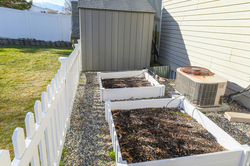 4999 W CAVE PEAK DR Riverton, UT 84096