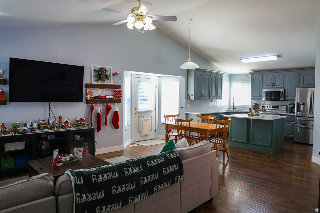 4999 W CAVE PEAK DR Riverton, UT 84096