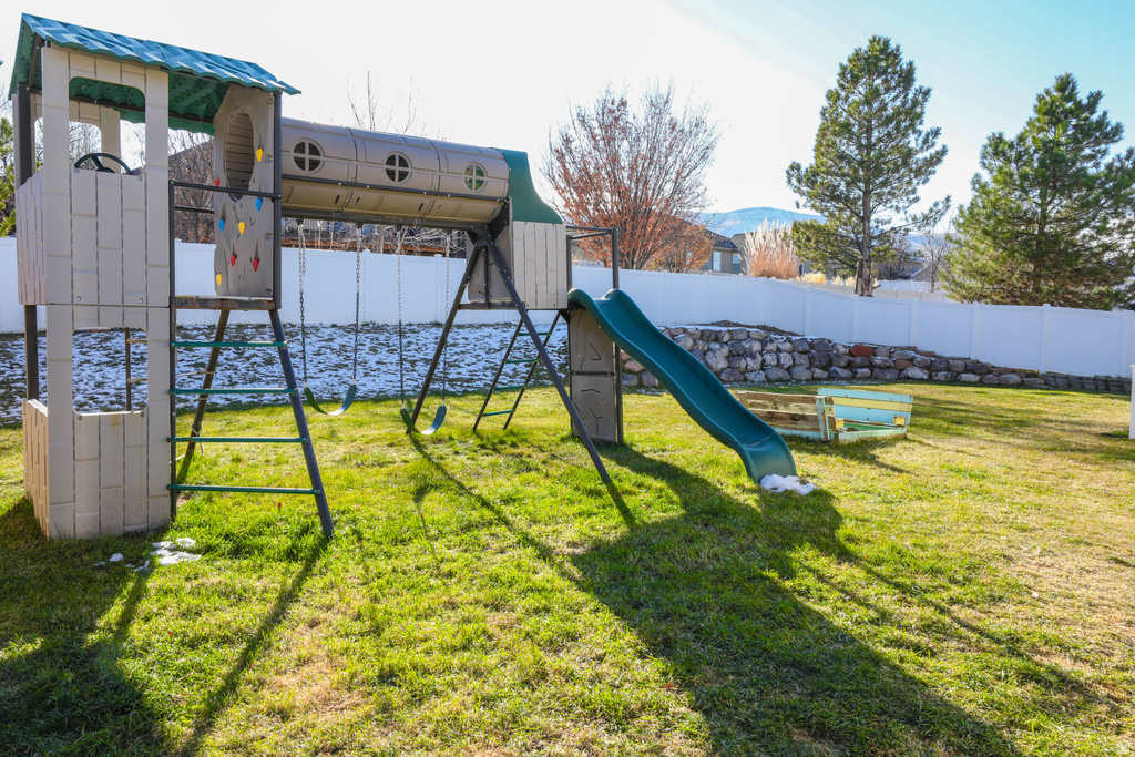 4999 W CAVE PEAK DR Riverton, UT 84096