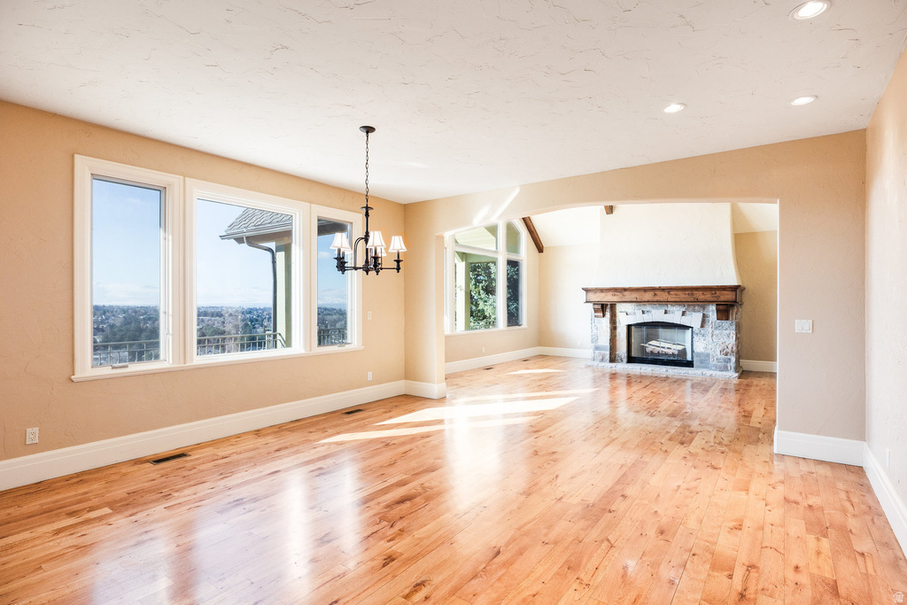 8362 S VIA RIVIERA WAY Cottonwood Heights, UT 84093