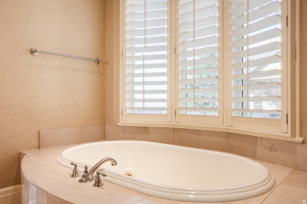 8362 S VIA RIVIERA WAY Cottonwood Heights, UT 84093