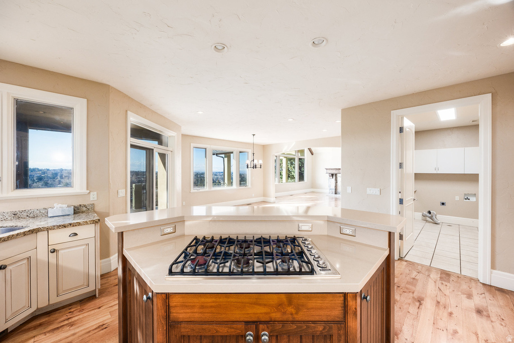 8362 S VIA RIVIERA WAY Cottonwood Heights, UT 84093