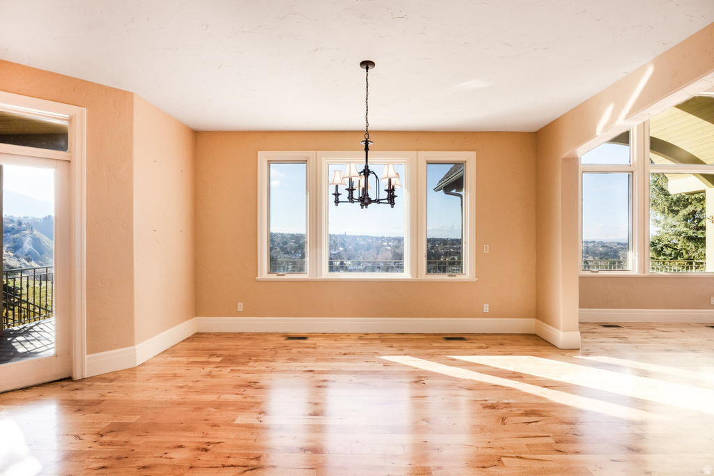 8362 S VIA RIVIERA WAY Cottonwood Heights, UT 84093