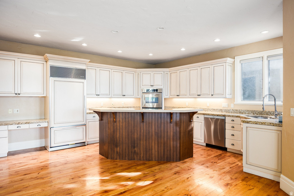 8362 S VIA RIVIERA WAY Cottonwood Heights, UT 84093