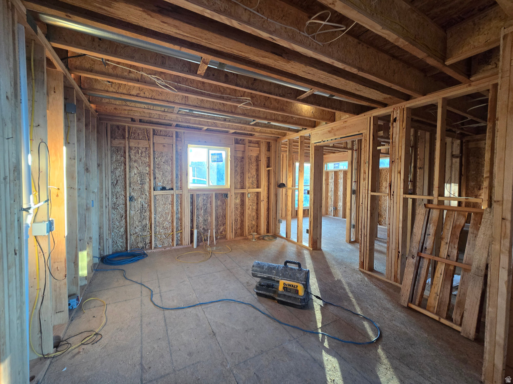 1085 N BROAD RD Garden City, UT 84028