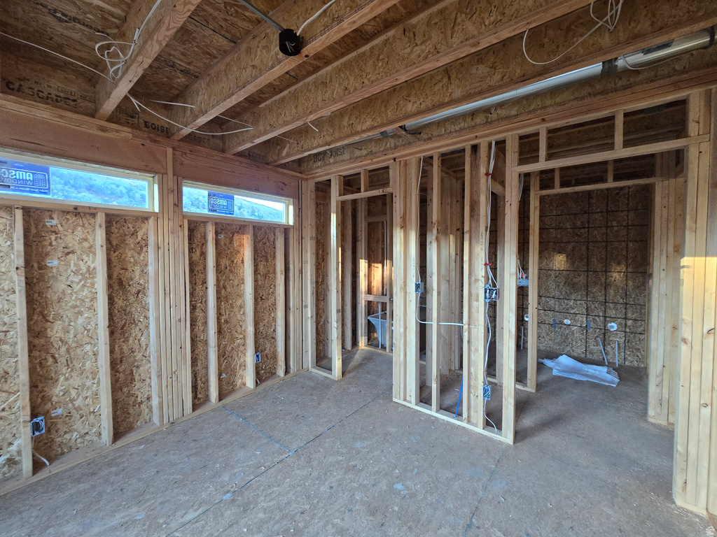 1085 N BROAD RD Garden City, UT 84028