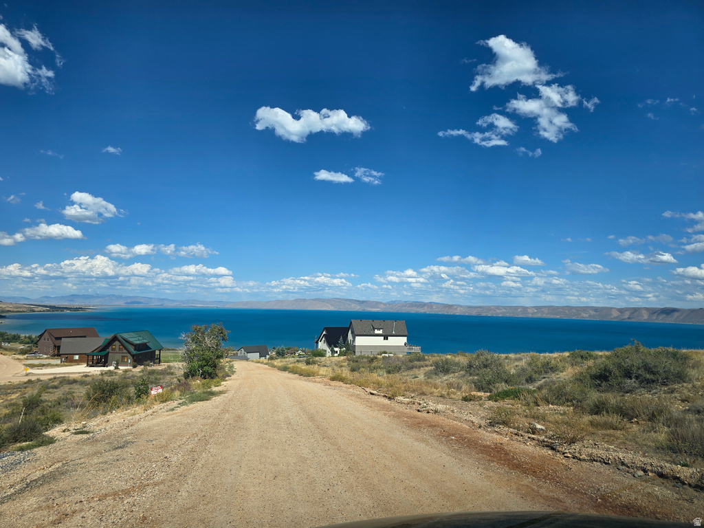 1205 N BROAD HOLLOW RD Garden City, UT 84028