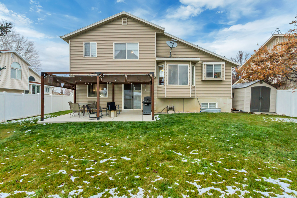 154 E 2325 S Clearfield, UT 84015