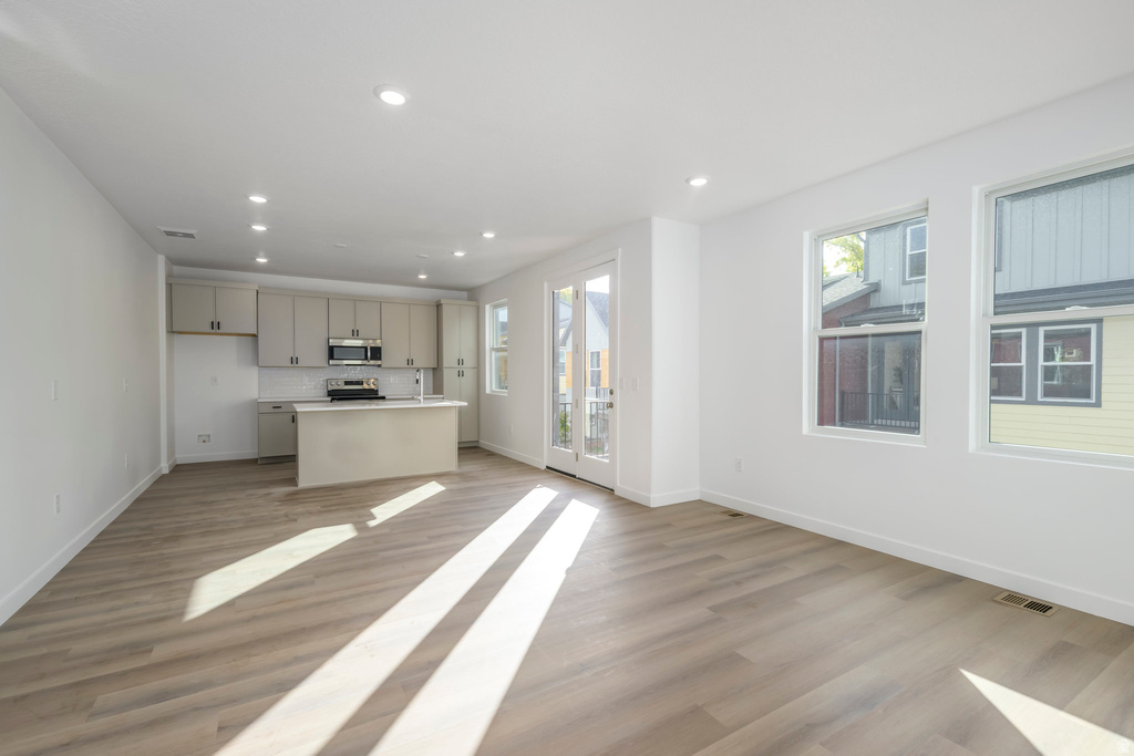 276 W BISHOP PL #5-21 Salt Lake City, UT 84103