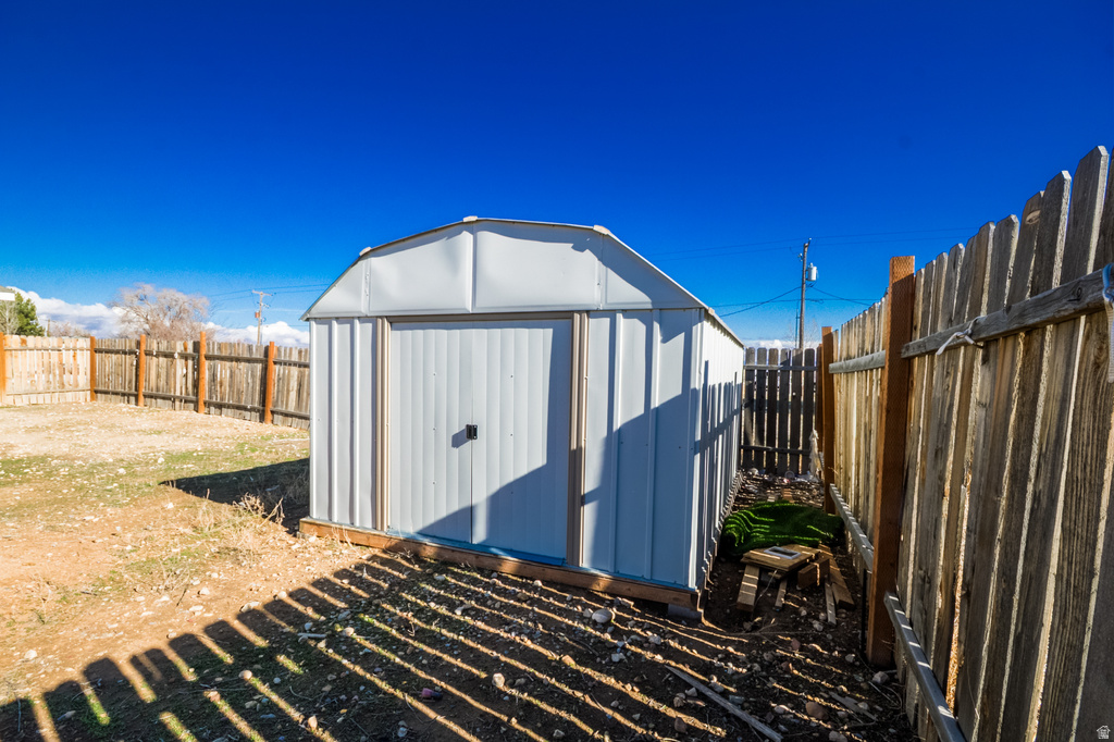 3529 W 700 N Maeser, UT 84078