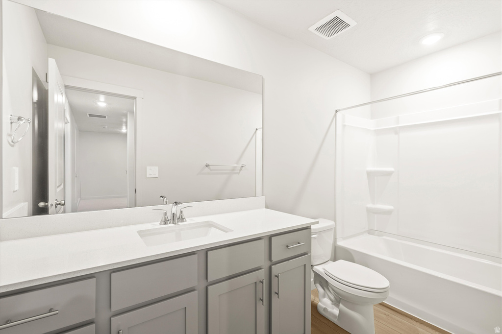 923 N 200 E #33 Santaquin, UT 84655