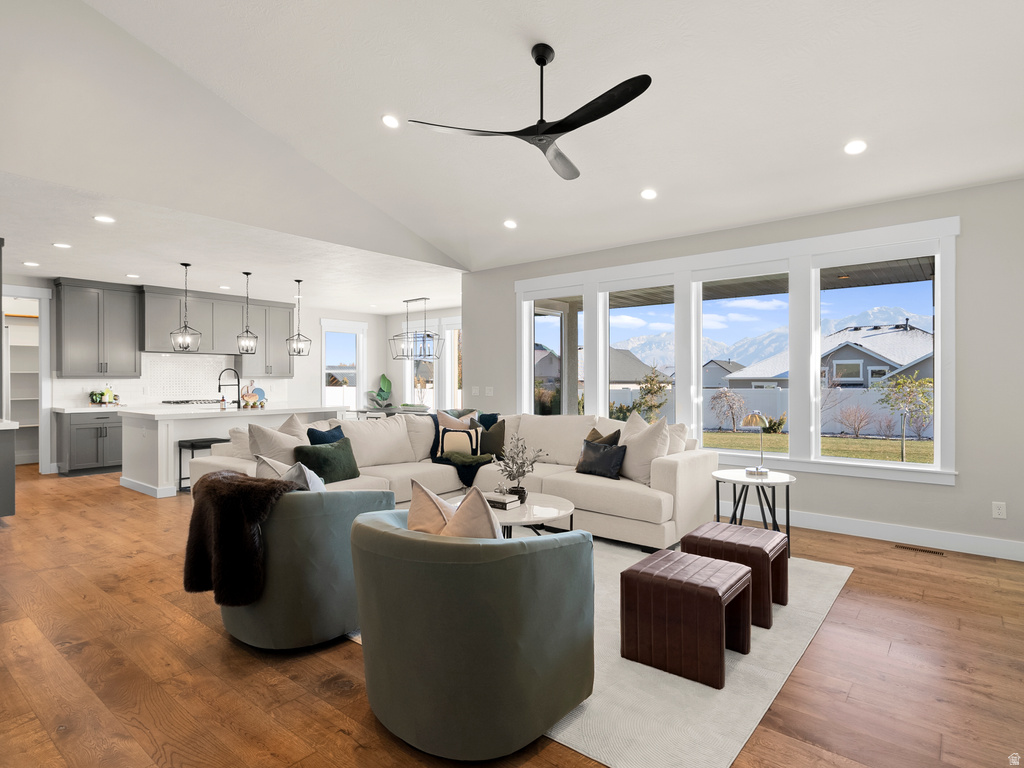 13283 S LUCKY DOG LN Riverton, UT 84065