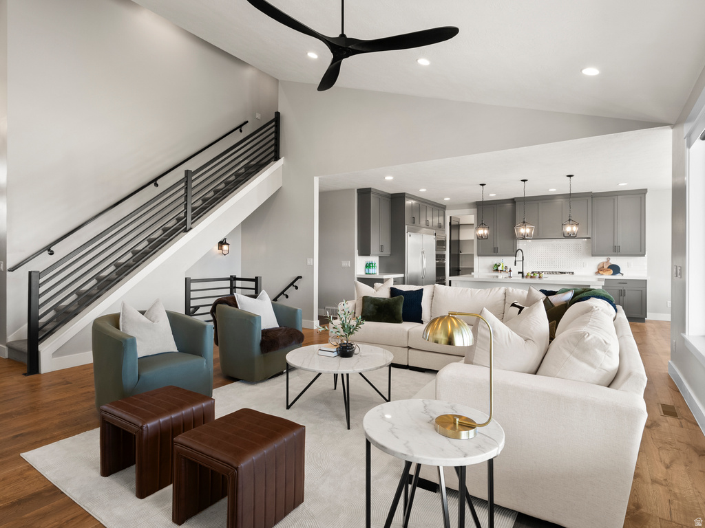 13283 S LUCKY DOG LN Riverton, UT 84065