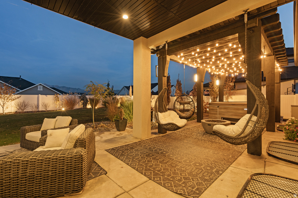 13283 S LUCKY DOG LN Riverton, UT 84065