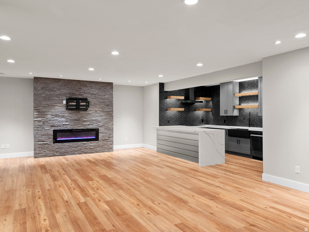 13283 S LUCKY DOG LN Riverton, UT 84065