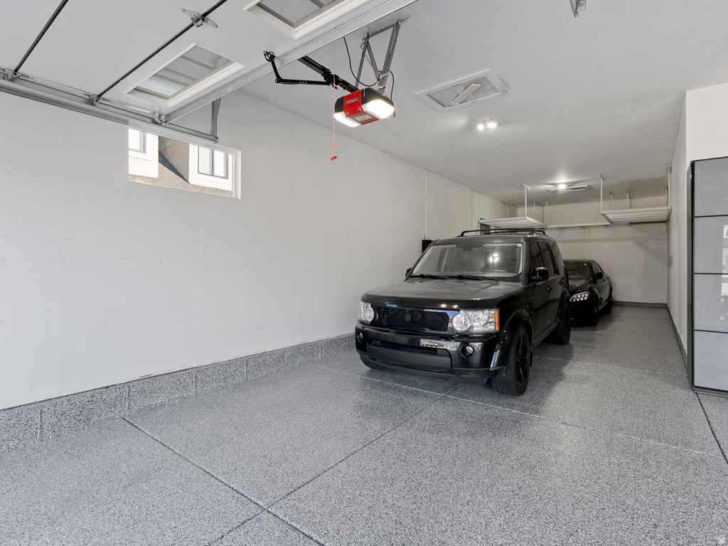 13283 S LUCKY DOG LN Riverton, UT 84065