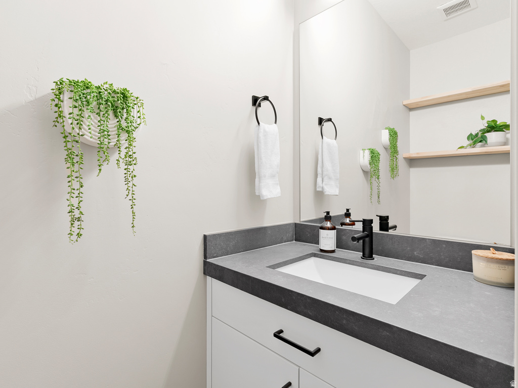 13283 S LUCKY DOG LN Riverton, UT 84065