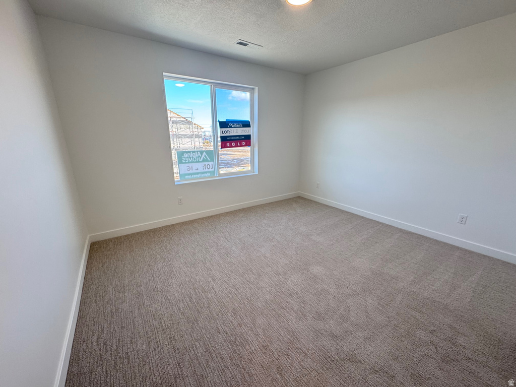 5241 S PARAMOUNT DR #216 Riverdale, UT 84405
