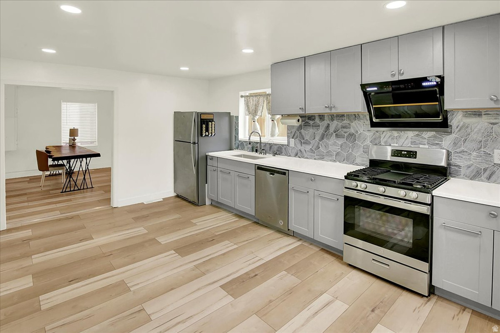 971 E 10600 S Sandy, UT 84094