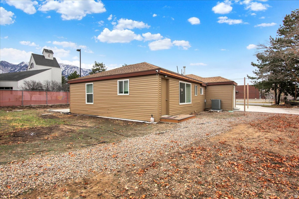 971 E 10600 S Sandy, UT 84094
