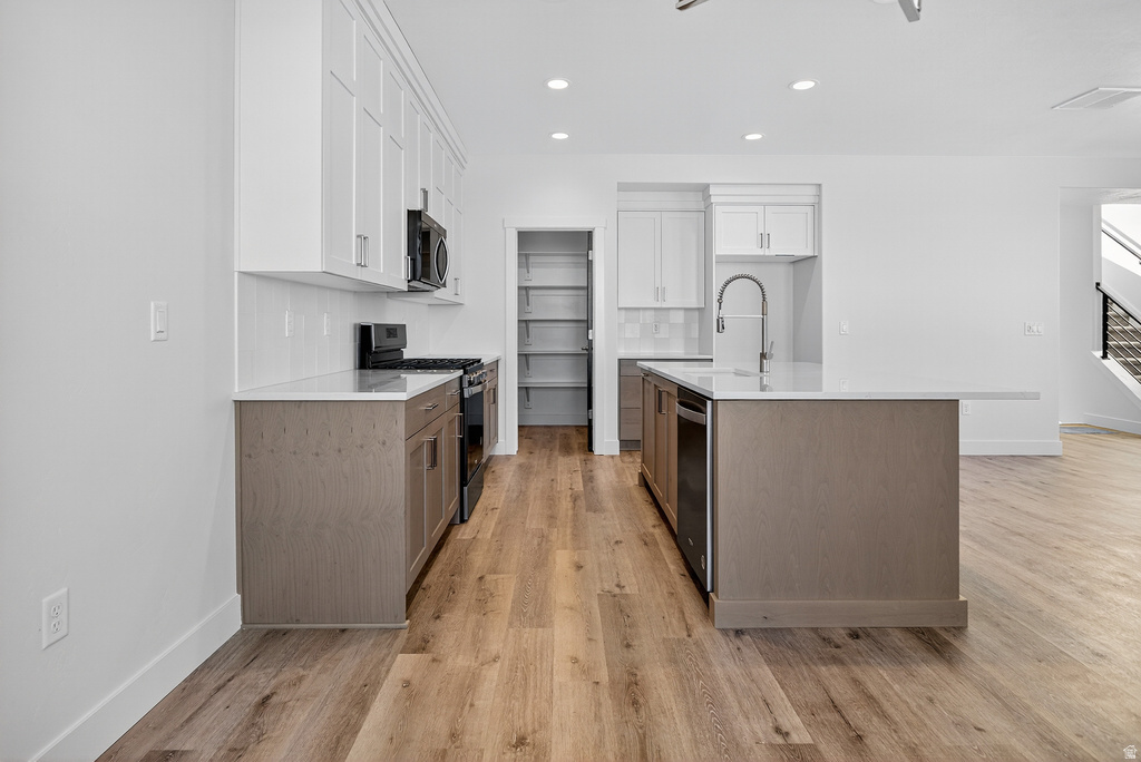 2848 W 2725 N #76 Plain City, UT 84404