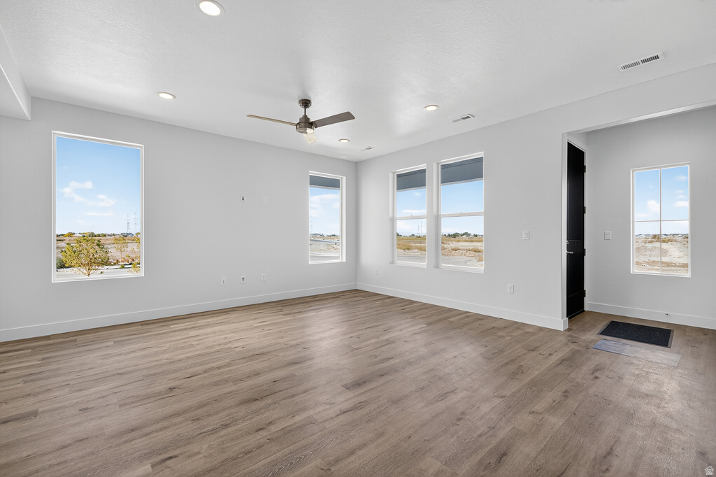 2848 W 2725 N #76 Plain City, UT 84404