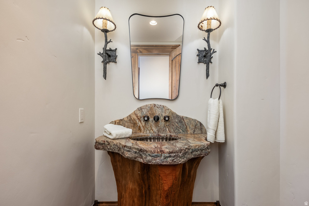 125 WHITE PINE CANYON RD Park City, UT 84060