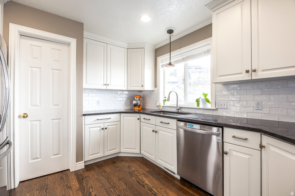 1483 E MAPLE HILLS DR Bountiful, UT 84010