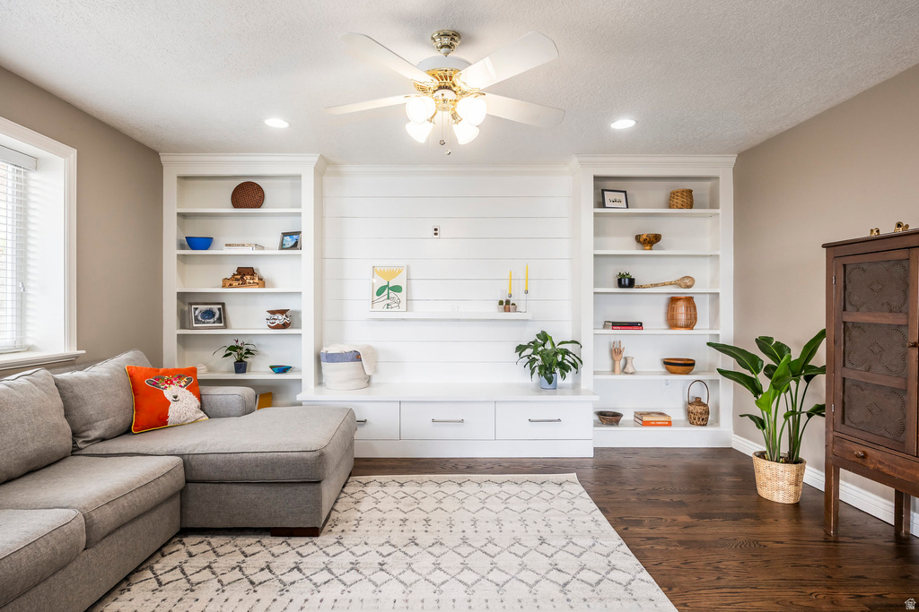 1483 E MAPLE HILLS DR Bountiful, UT 84010