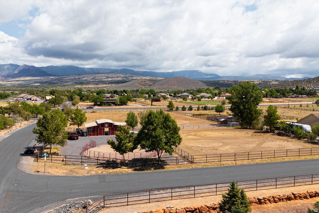 1 N DAMMERON VALEEY DR Dammeron Valley, UT 84783