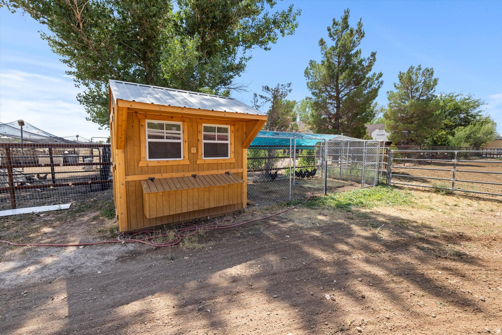 1 N DAMMERON VALEEY DR Dammeron Valley, UT 84783