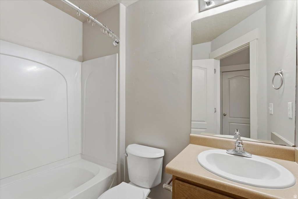 3711 S LUCHARS LN South Salt Lake, UT 84115