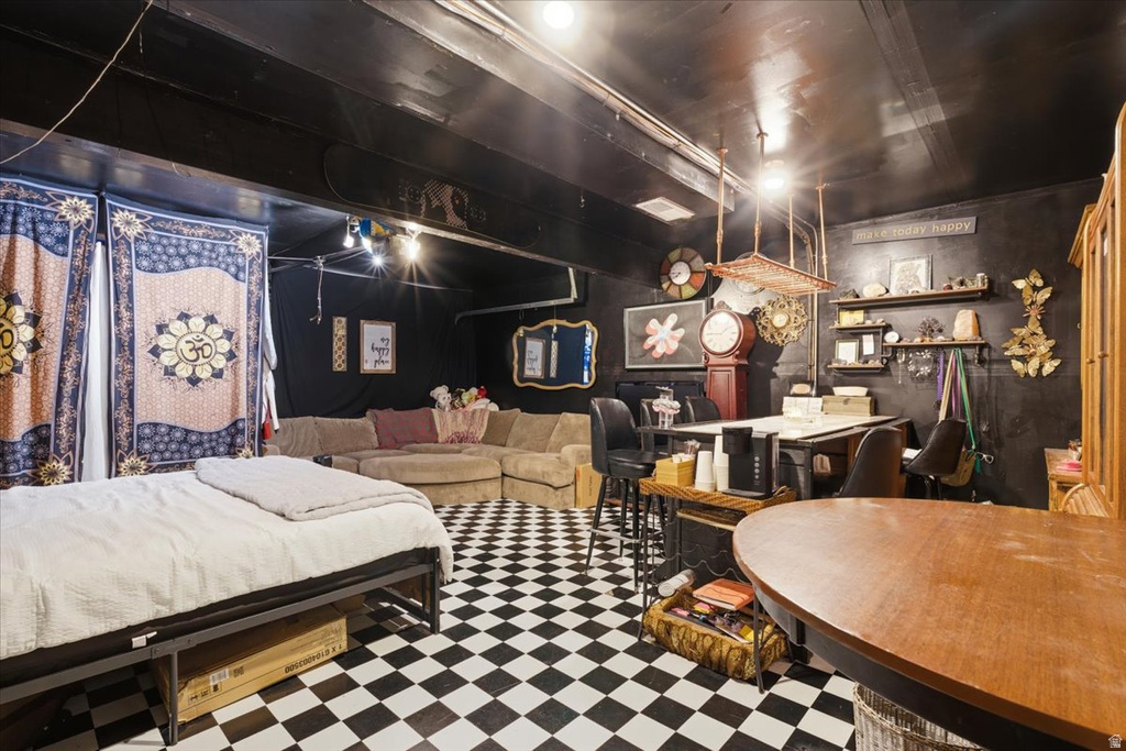 892 SUNFLOWER DR Ogden, UT 84404