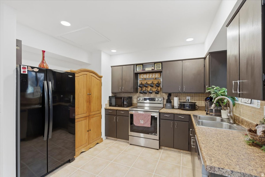 892 SUNFLOWER DR Ogden, UT 84404