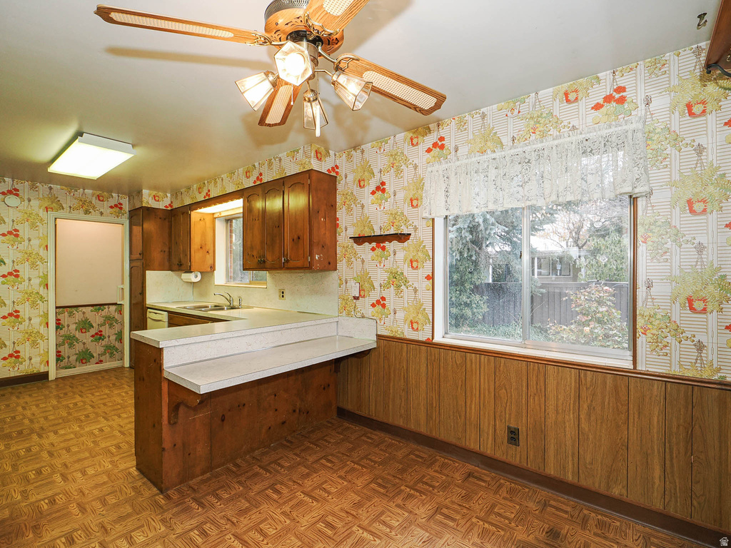 3001 E BONNIE BRAE AVE Holladay, UT 84124