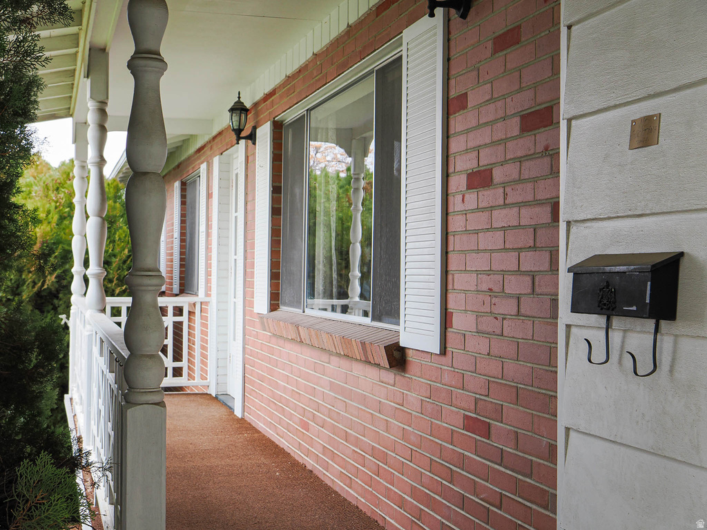 3001 E BONNIE BRAE AVE Holladay, UT 84124